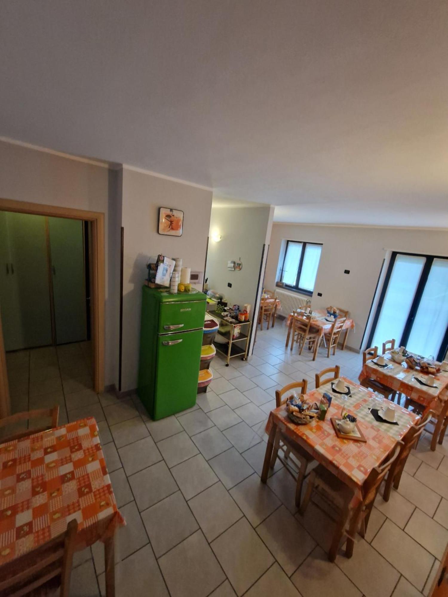 B&B Zia Vivina Sorico Exterior photo